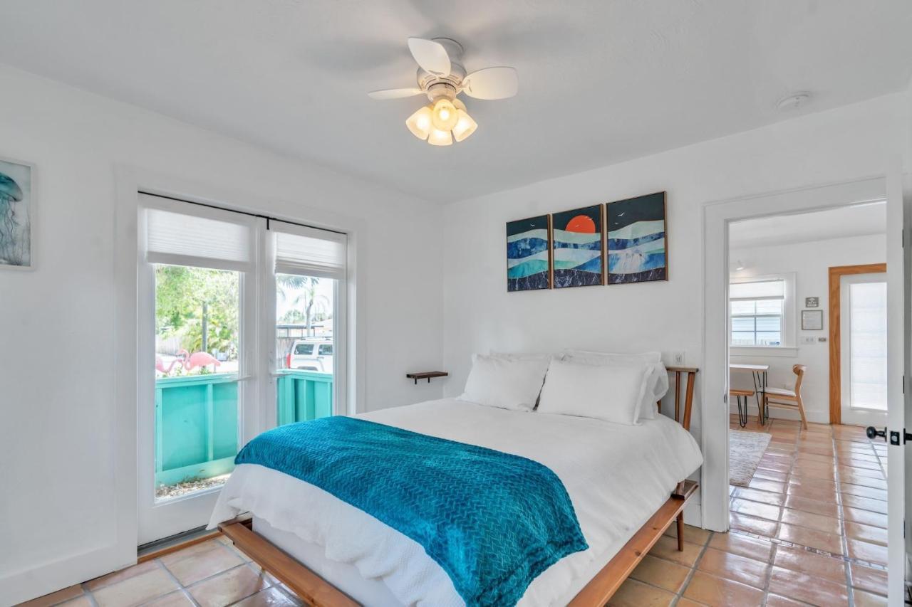 Sarasota, Fl Bungalow - Bright & Breezy Coastal Vibes - 10 Mins To White Sand Beaches Home المظهر الخارجي الصورة